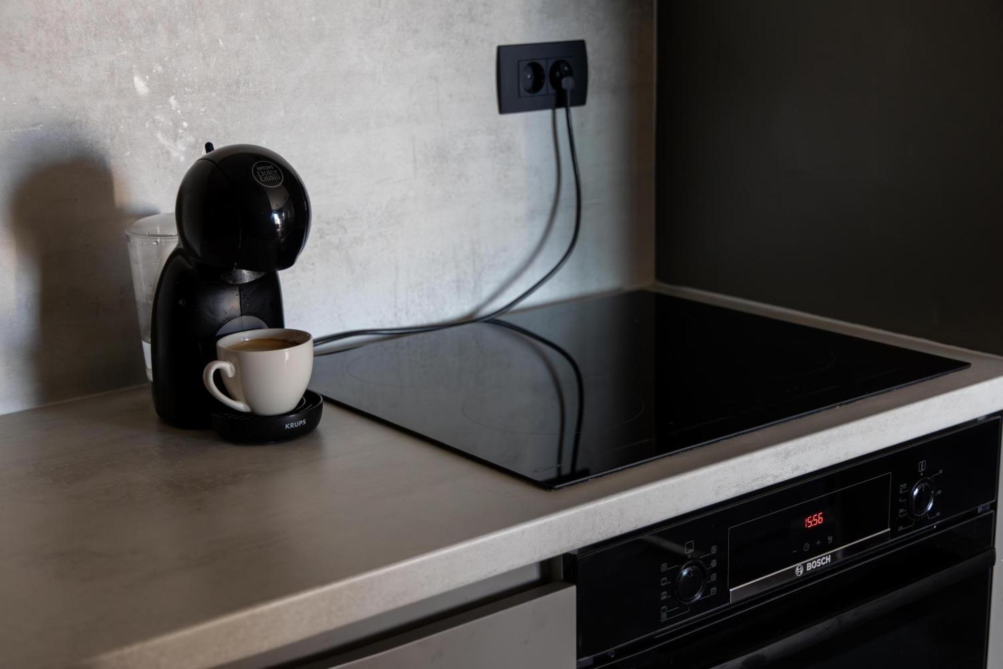 D&n Apartment Split